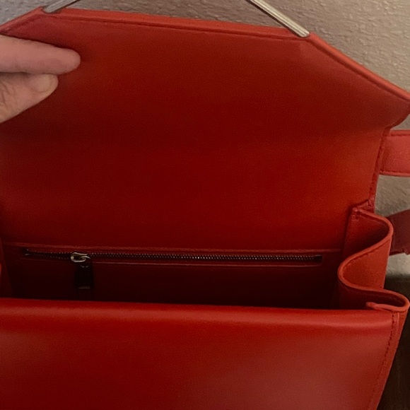 Bottega Veneta Red Clip Crossbody Bag - Picture 3 of 7